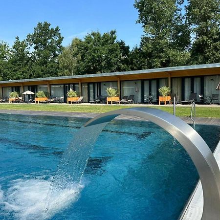 Villa Resort & Organic Spa - Zahajen Prodej Letni Sezony Budweis Exterior foto